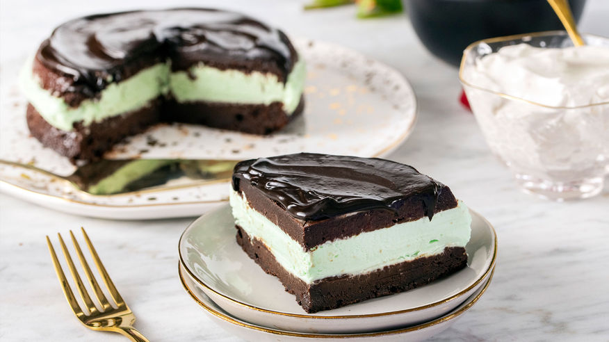 How to Make a Grasshopper Chocolate Torte Layer Cake